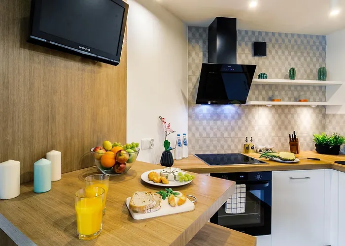 Rent Like - Droga Na Bystre